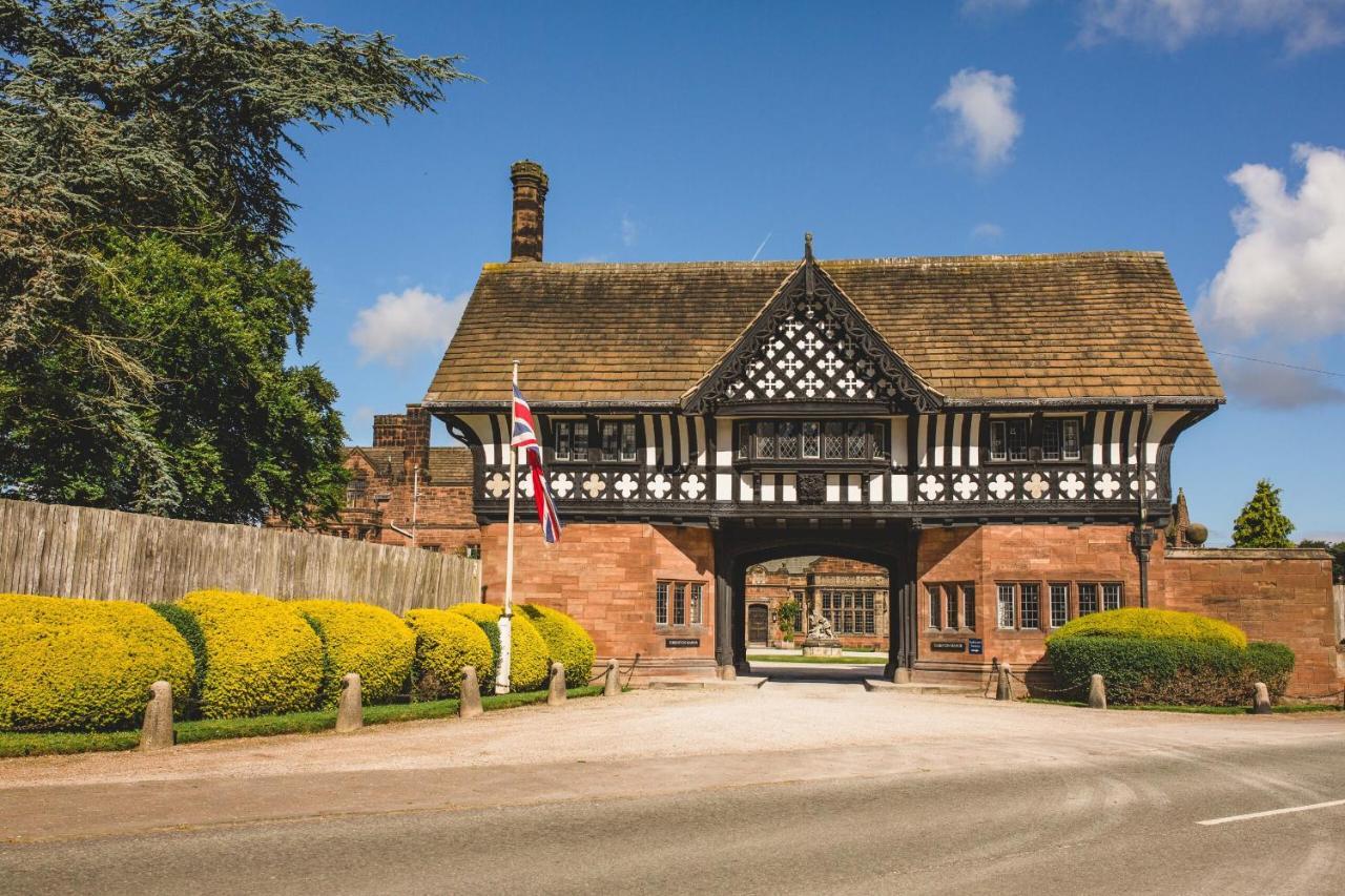 Thornton Manor - Holiday Cottages And Apartments Heswall Exteriör bild