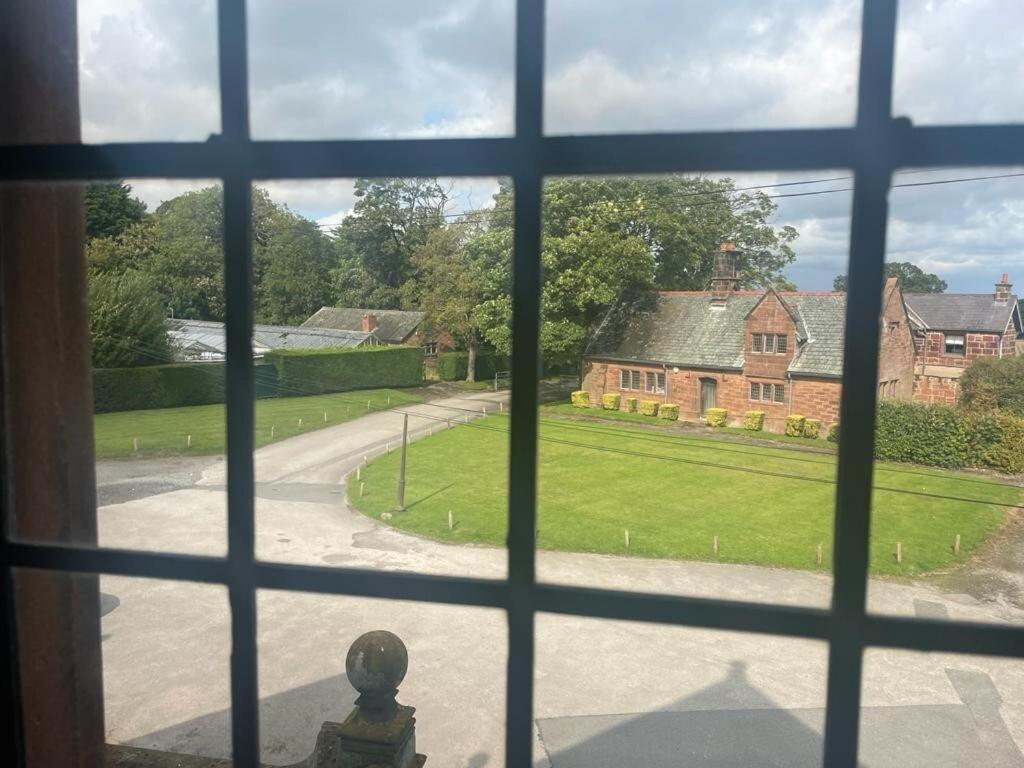 Thornton Manor - Holiday Cottages And Apartments Heswall Rum bild