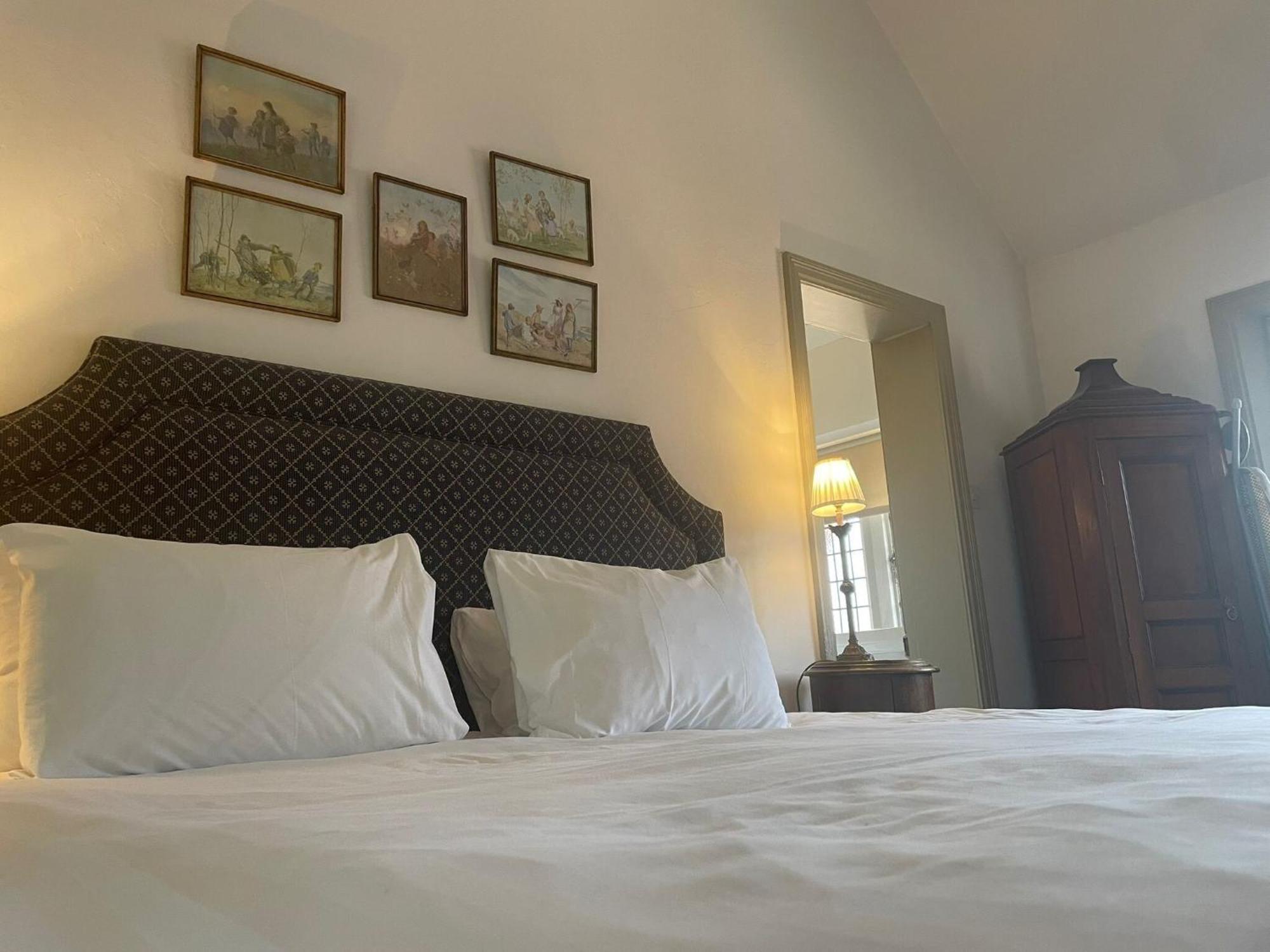 Thornton Manor - Holiday Cottages And Apartments Heswall Rum bild