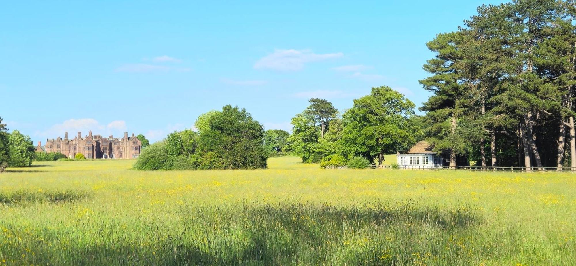 Thornton Manor - Holiday Cottages And Apartments Heswall Exteriör bild